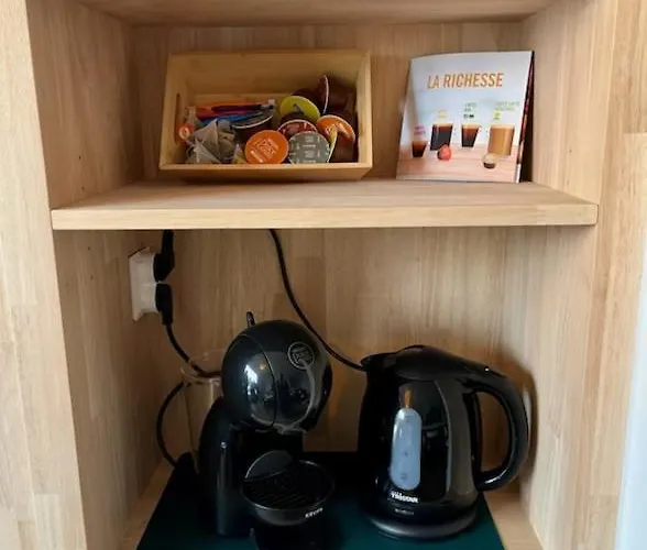 Joli Proche Du Mole Et Flanerie Agde